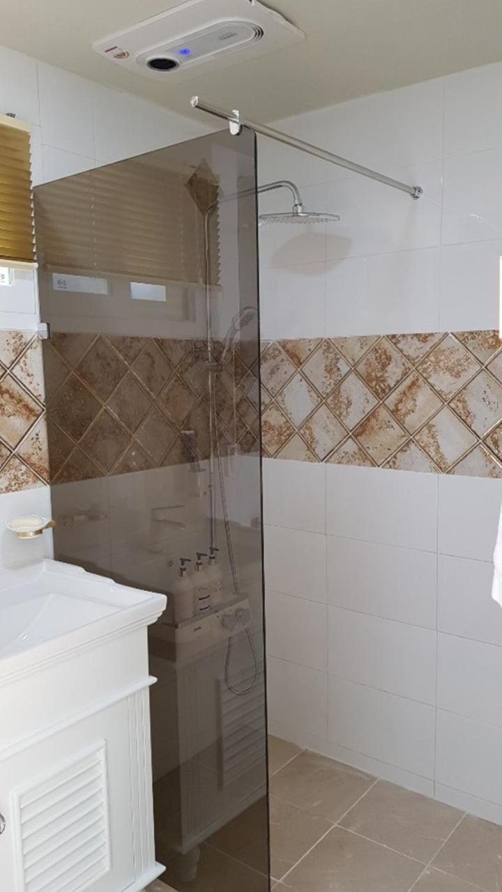 ג'גו Hanihaus Sinchon-Ri מראה חיצוני תמונה